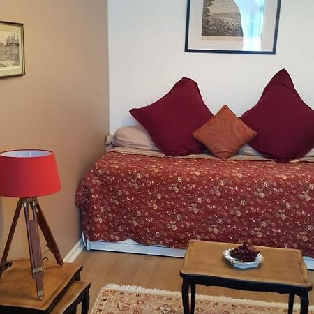 77 Rue De France Appartement Fontainebleau Buitenkant foto