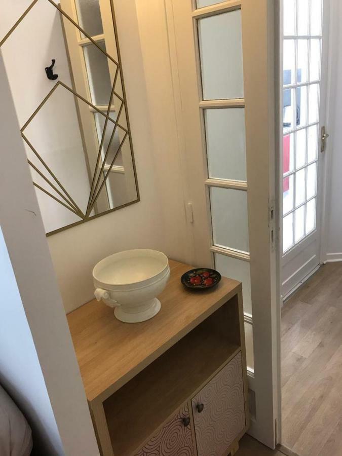 77 Rue De France Appartement Fontainebleau Buitenkant foto