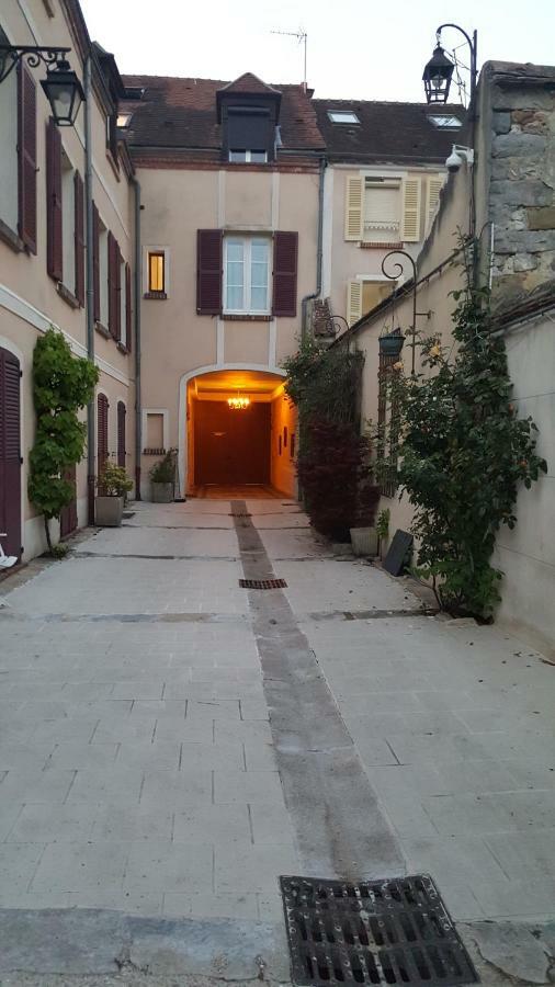 77 Rue De France Appartement Fontainebleau Buitenkant foto